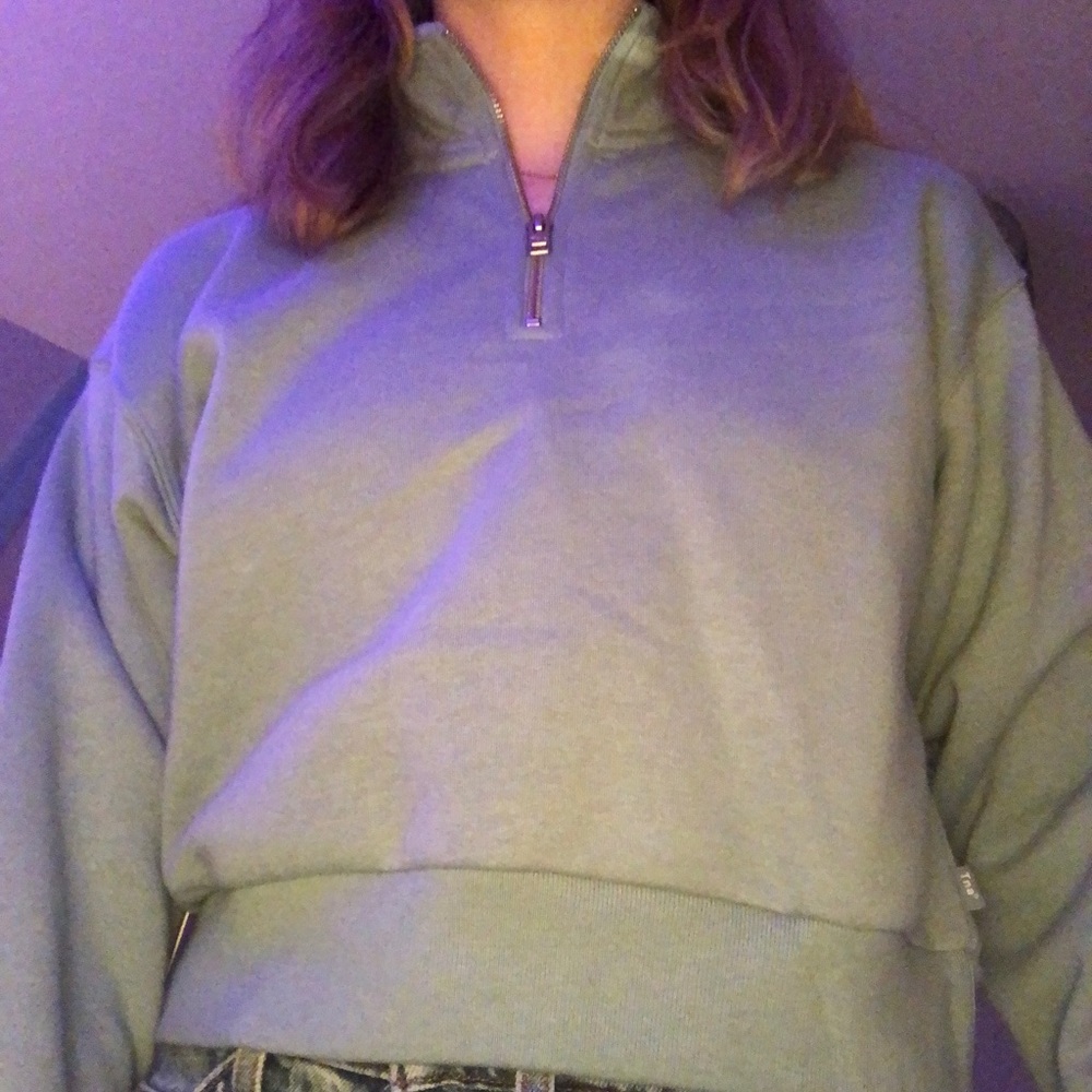 TNA Artizia cropped quarter zip